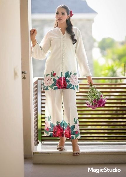 Digital Front &amp; Back Floral Print Co Ord Set 2PCs